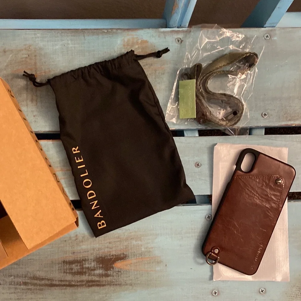 Bandolier Unisex Ryder Distressed Leather iPhone XS Max Wallet With Lanyard